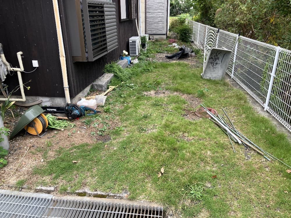 庭解体及び駐車場工事前